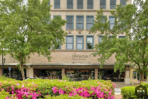 936 Broad Street