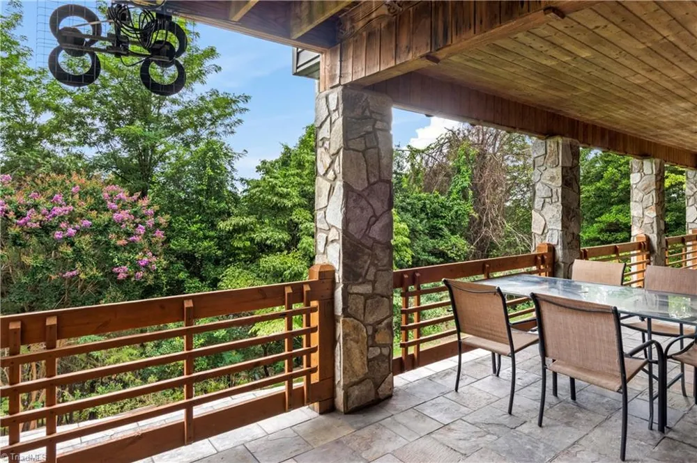 197 Fairview Drive Traphill, NC 28685