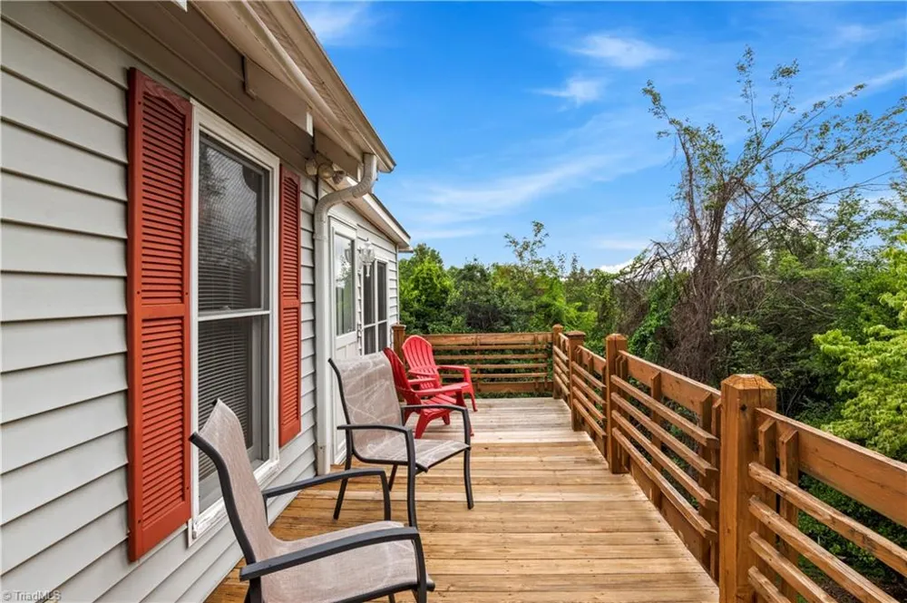 197 Fairview Drive Traphill, NC 28685