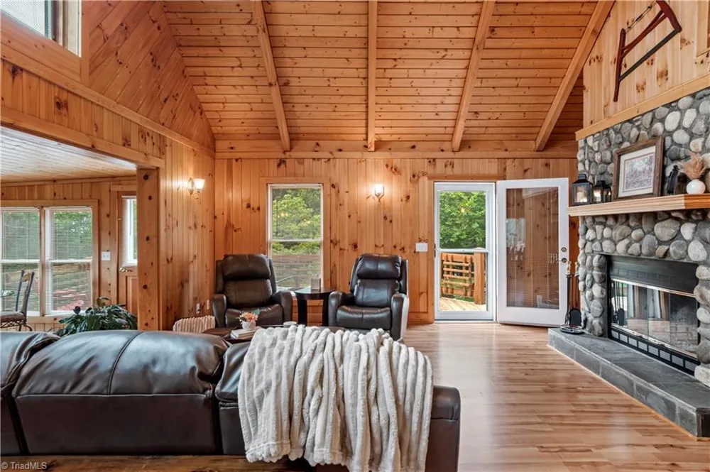 197 Fairview Drive Traphill, NC 28685