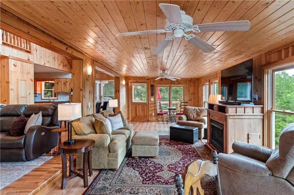 197 Fairview Drive Traphill, NC 28685