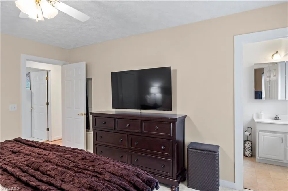 197 Fairview Drive Traphill, NC 28685