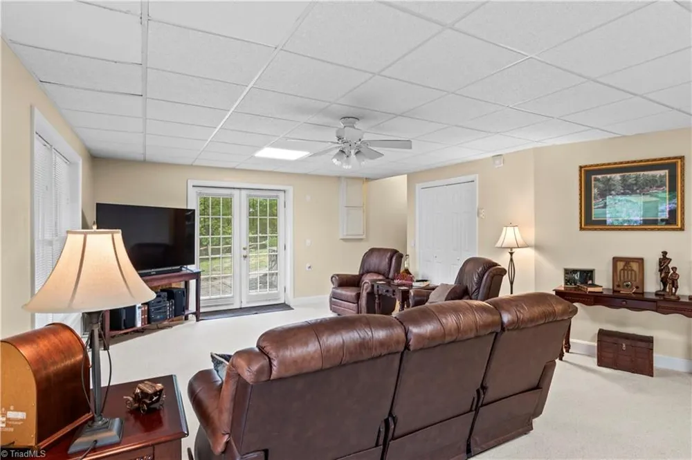 197 Fairview Drive Traphill, NC 28685