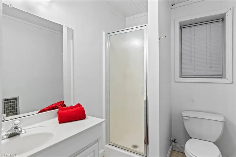 197 Fairview Drive Traphill, NC 28685