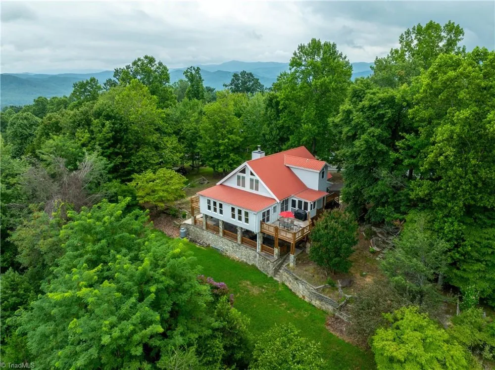 197 Fairview Drive Traphill, NC 28685