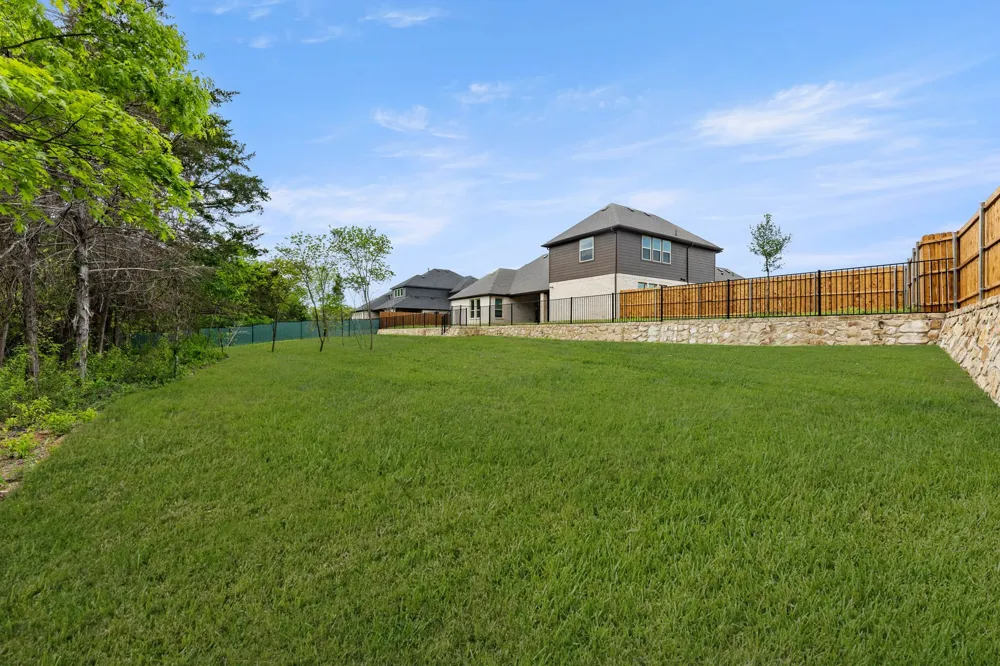 111 Broadmoor Lane Ovilla, TX 75154