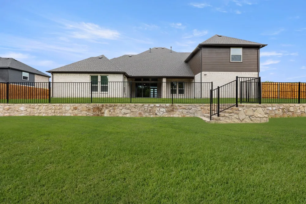 111 Broadmoor Lane Ovilla, TX 75154