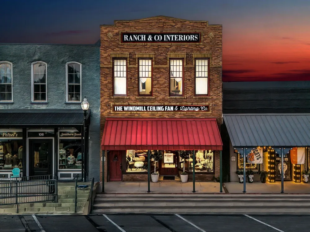 106 W Main Street Street Pilot Point, TX 76258