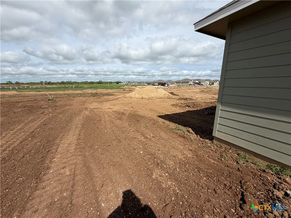 412 Honeydew Way Seguin, TX 78155