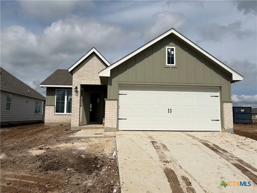 412 Honeydew Way Seguin, TX 78155
