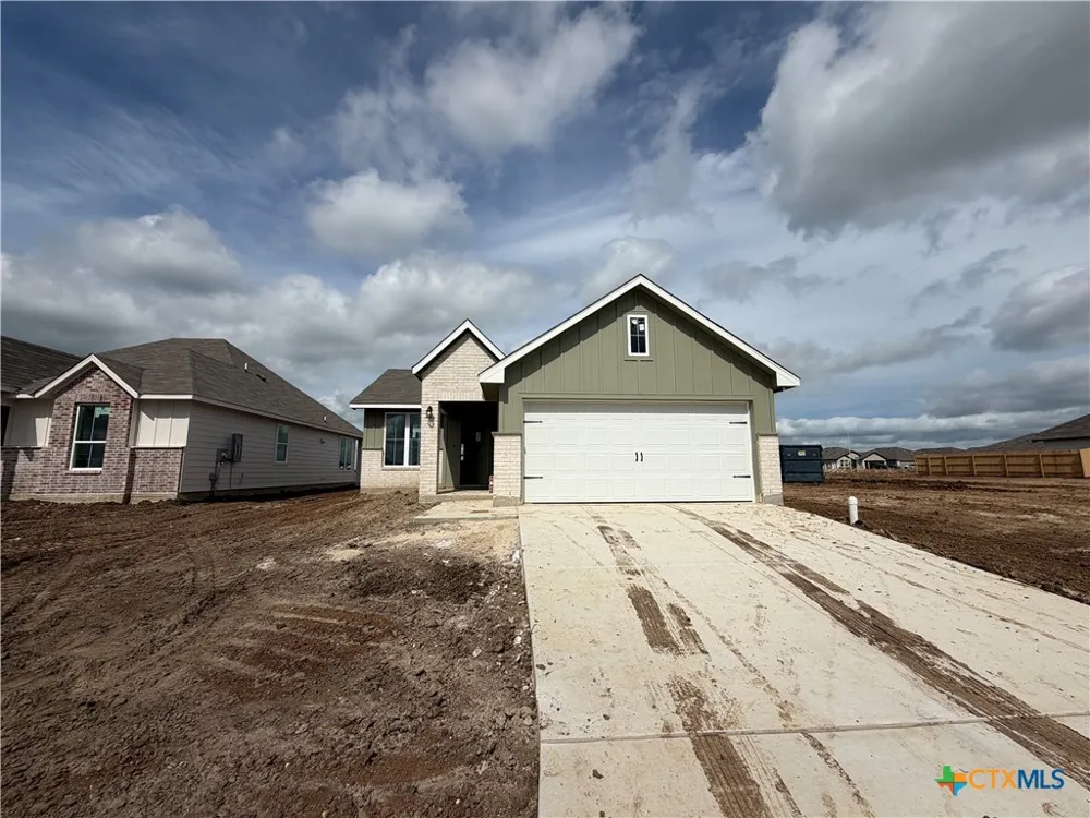 412 Honeydew Way Seguin, TX 78155