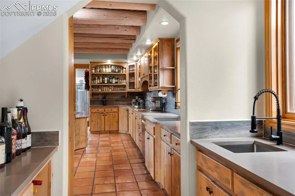 8912 S Pine Drive Beulah, CO 81023
