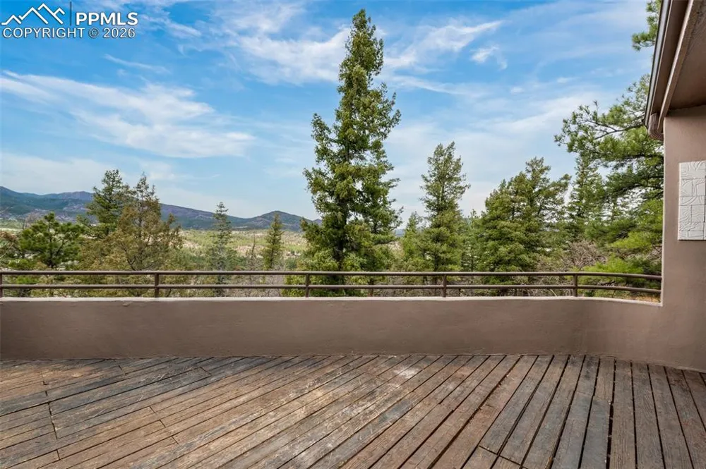 8912 S Pine Drive Beulah, CO 81023