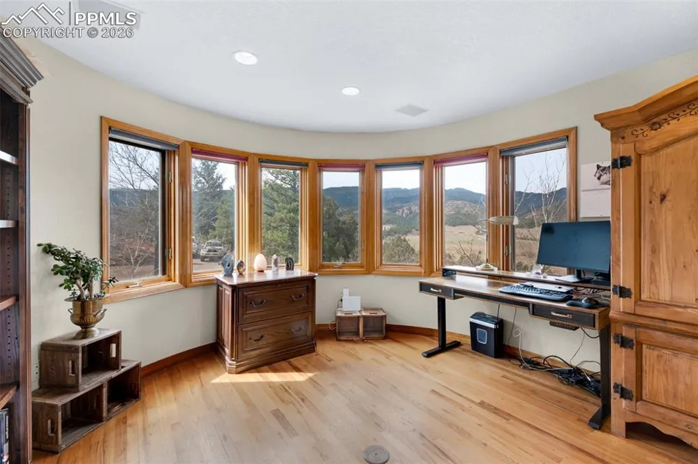 8912 S Pine Drive Beulah, CO 81023