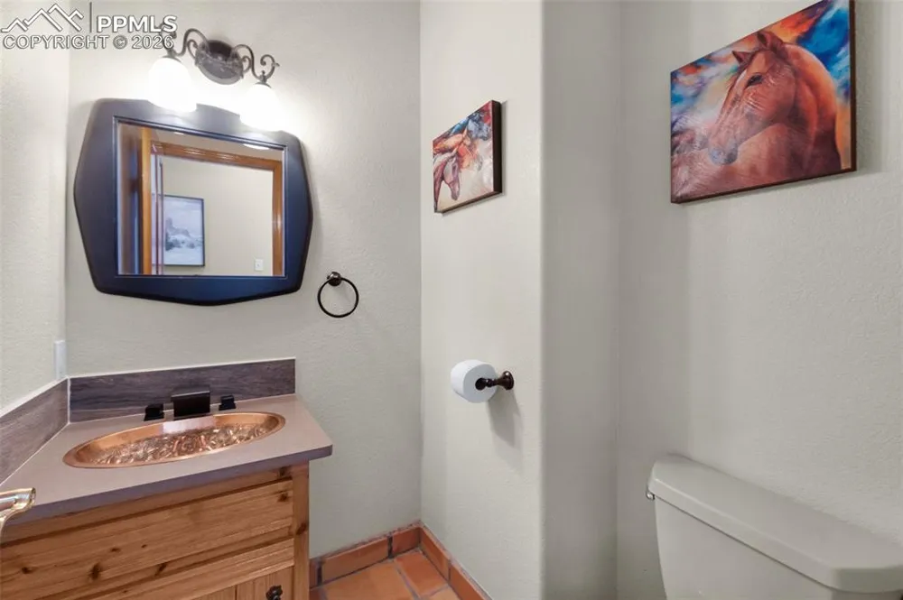 8912 S Pine Drive Beulah, CO 81023