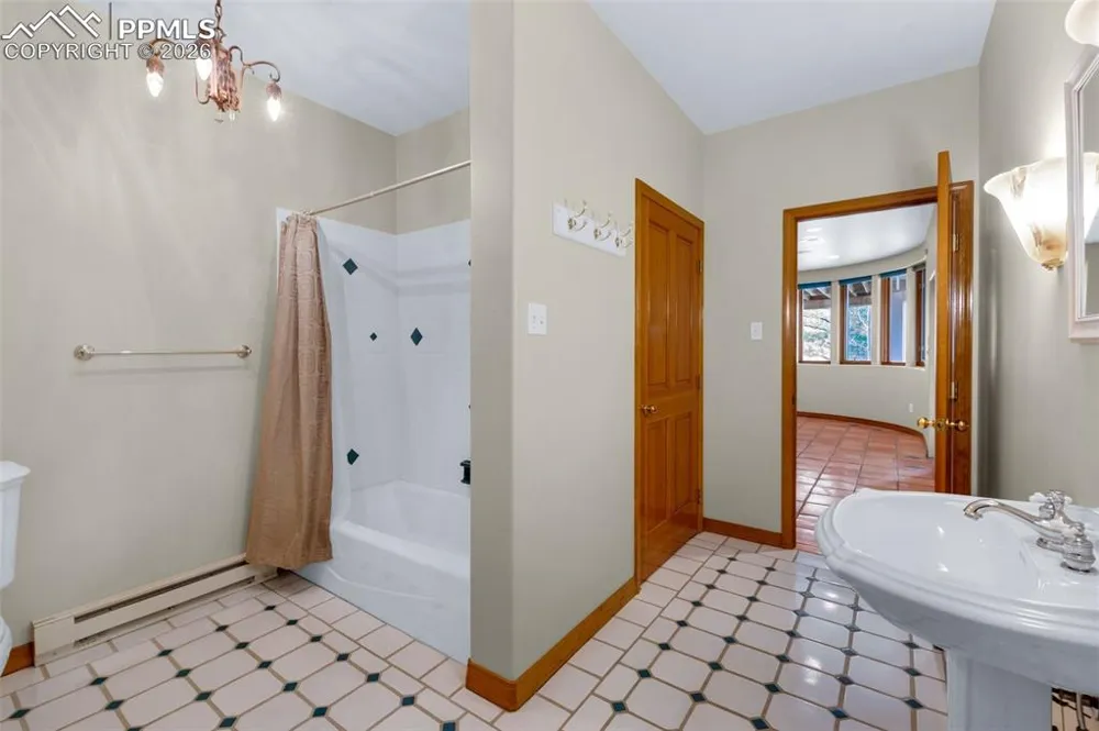 8912 S Pine Drive Beulah, CO 81023