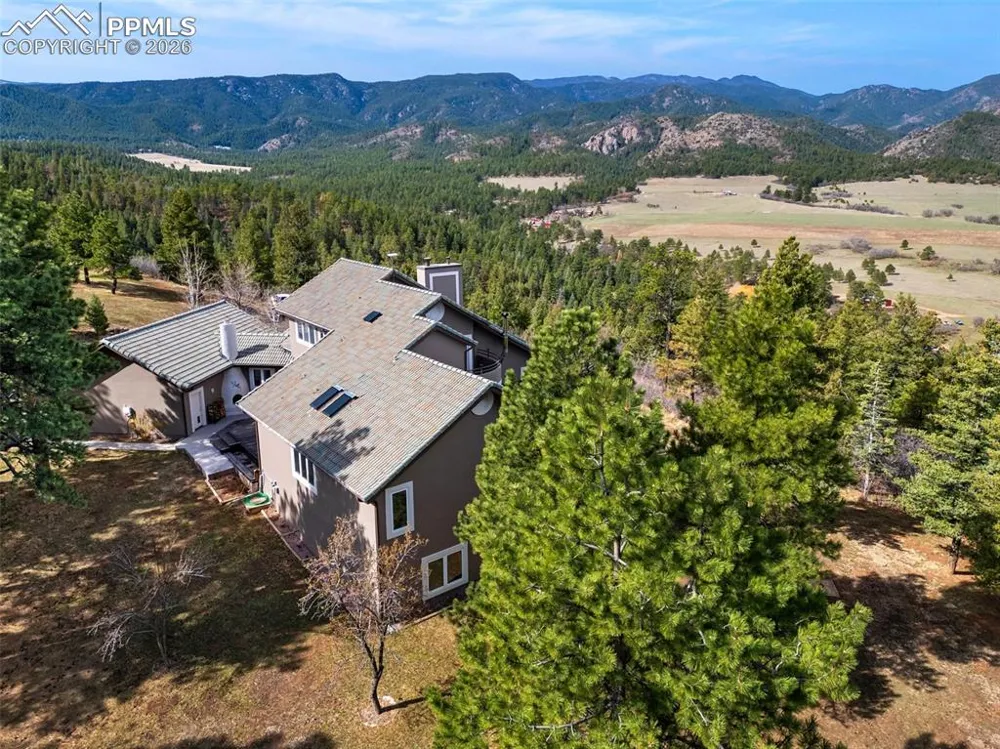 8912 S Pine Drive Beulah, CO 81023
