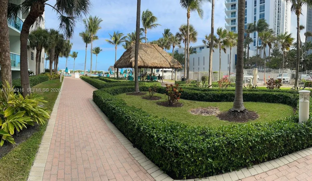 3901 S Ocean Dr #5W Hollywood, FL 33019
