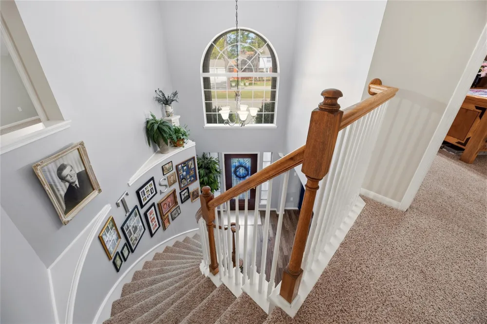 8907 W Rayford Road Tomball, TX 77375