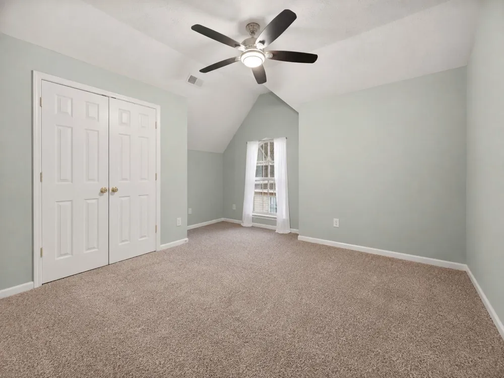 8907 W Rayford Road Tomball, TX 77375