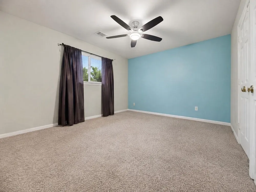 8907 W Rayford Road Tomball, TX 77375