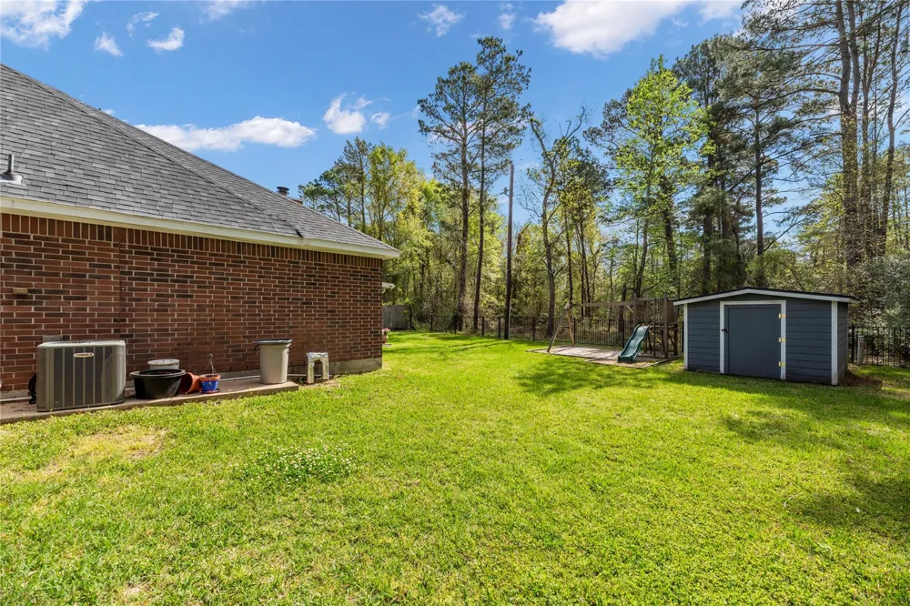 8907 W Rayford Road Tomball, TX 77375