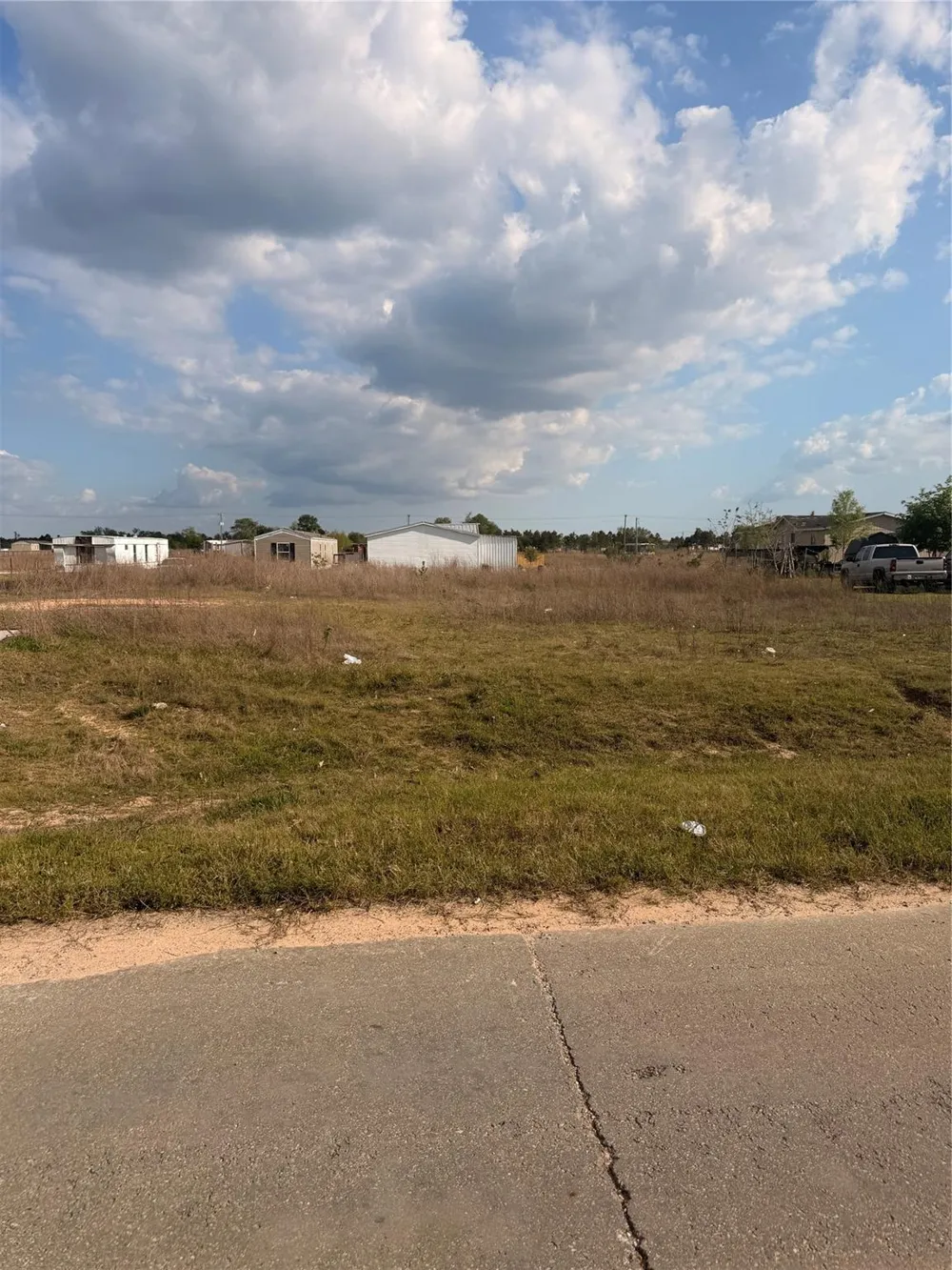 757 Road 57071 Cleveland, TX 77327
