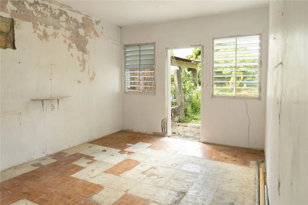 16 CALLE SCORPIO Vieques, PR 00765