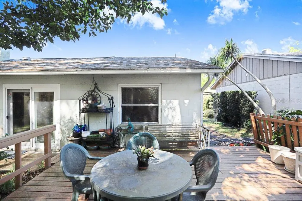 14931 OLD POINTE ROAD Tampa, FL 33613