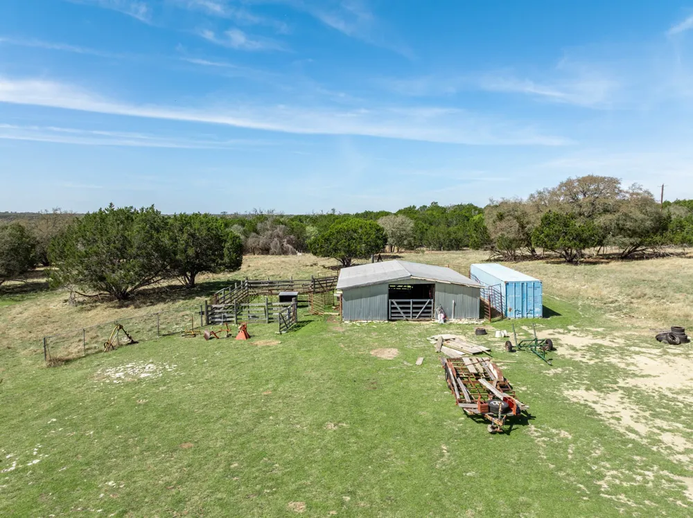 5680 County Road 142 Gatesville, TX 76528