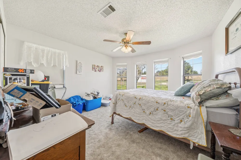 5680 County Road 142 Gatesville, TX 76528