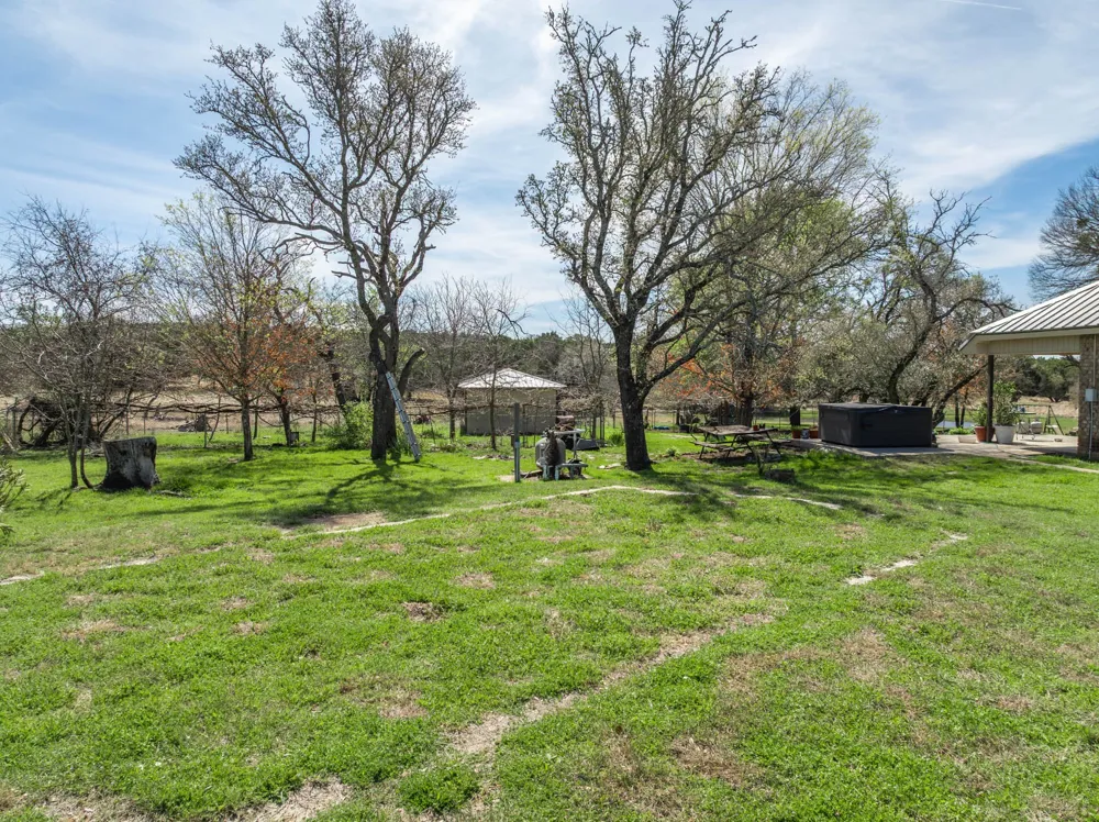 5680 County Road 142 Gatesville, TX 76528