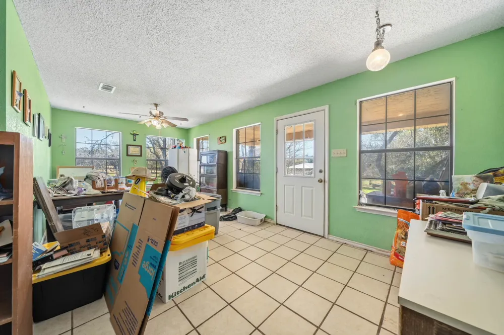5680 County Road 142 Gatesville, TX 76528