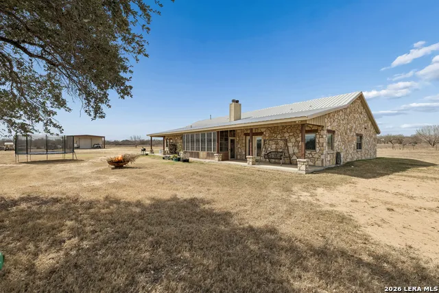 854 county road 7421 Yancey, TX 78886
