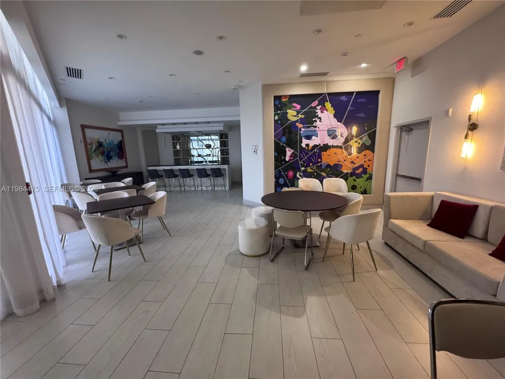 3610 Yacht Club Dr #1002 Aventura, FL 33180