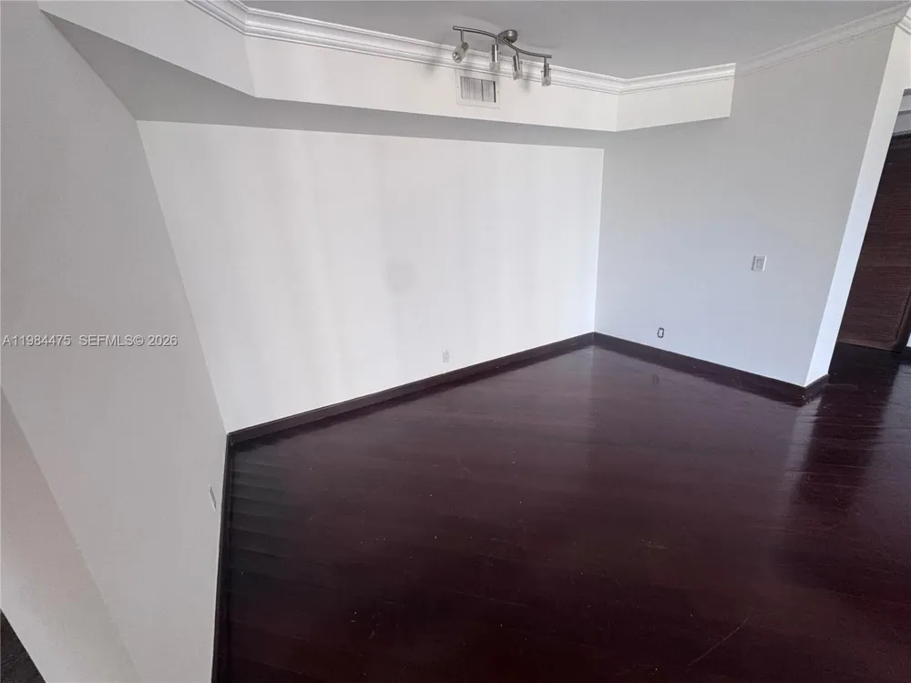 3610 Yacht Club Dr #1002 Aventura, FL 33180