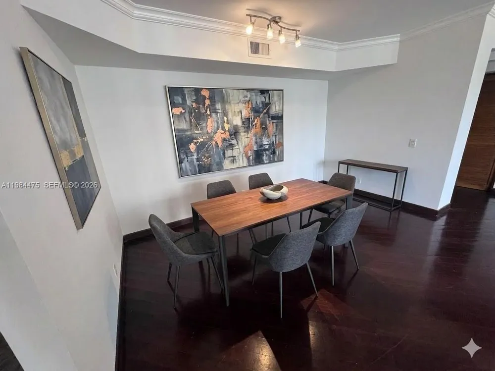 3610 Yacht Club Dr #1002 Aventura, FL 33180