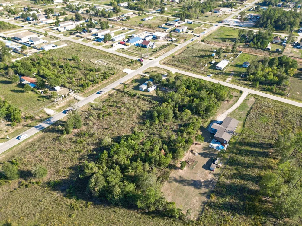 1180 County Road 5023 Cleveland, TX 77327