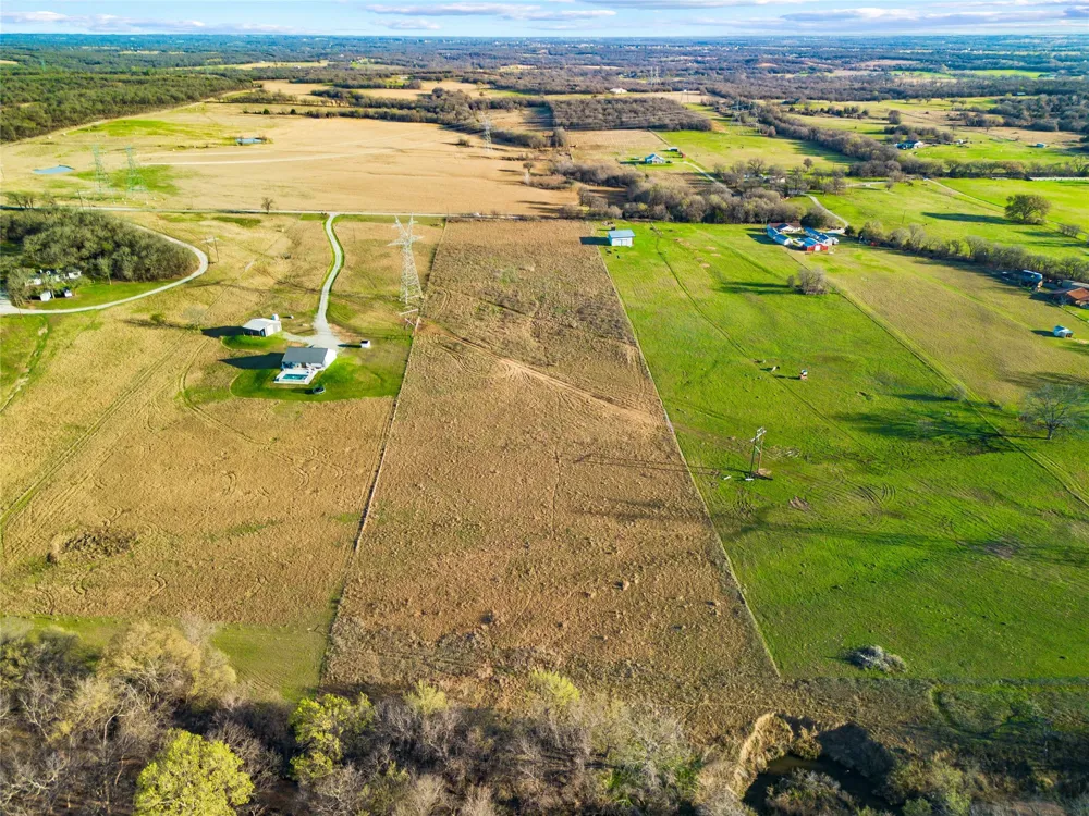 CR-1590 Alvord, TX 76225