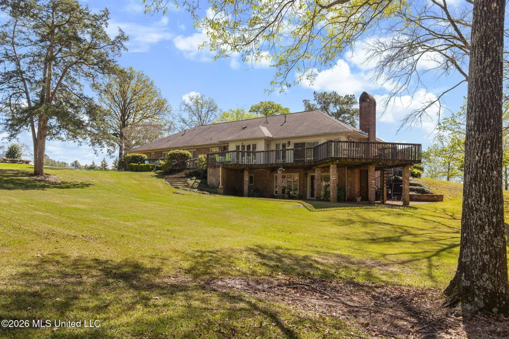 6145 Wirtz Road Flowood, MS 39232