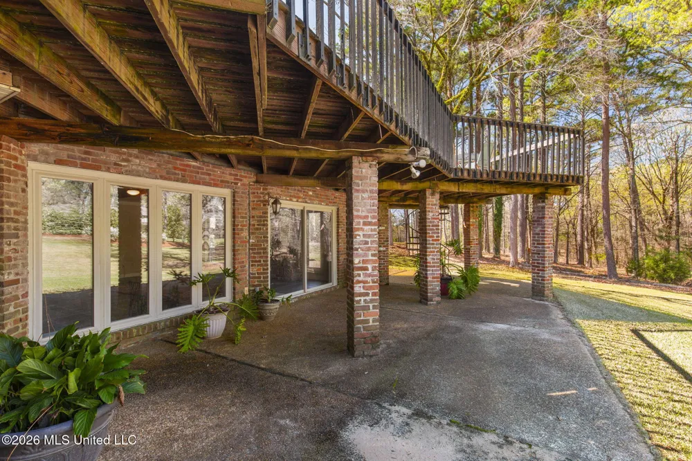 6145 Wirtz Road Flowood, MS 39232