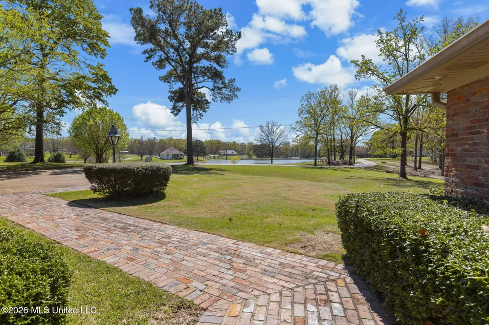 6145 Wirtz Road Flowood, MS 39232