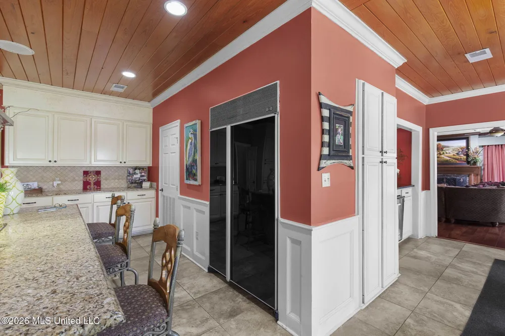 6145 Wirtz Road Flowood, MS 39232