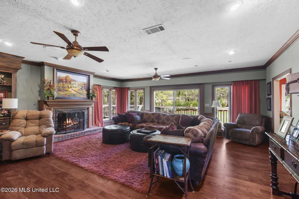 6145 Wirtz Road Flowood, MS 39232