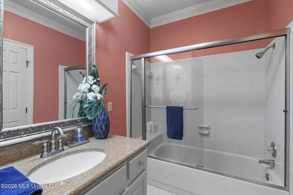 6145 Wirtz Road Flowood, MS 39232