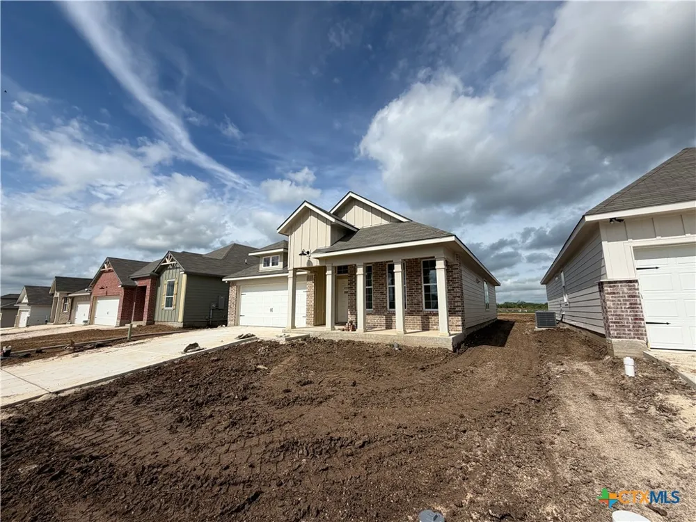 420 Honeydew Way Seguin, TX 78155