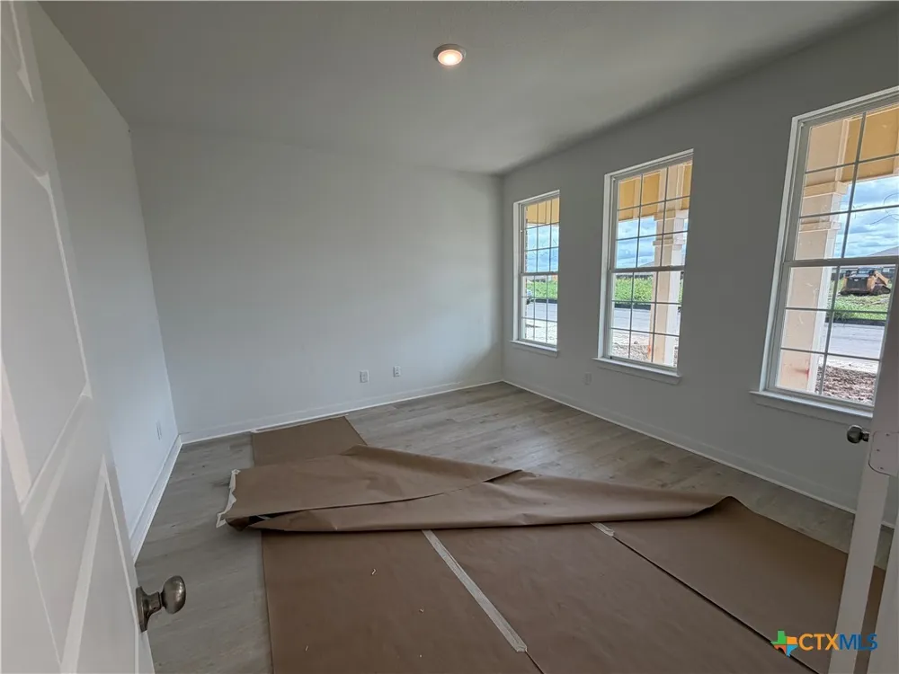 420 Honeydew Way Seguin, TX 78155
