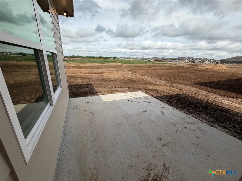 420 Honeydew Way Seguin, TX 78155