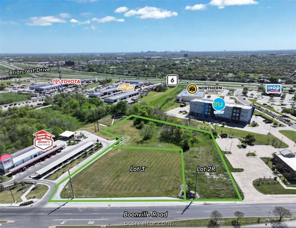2414 Boonville Road Bryan, TX 77802