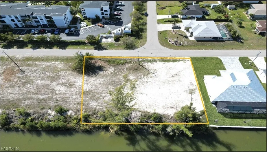 SW 17th Place Cape Coral, FL 33991